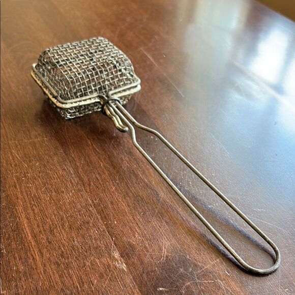 Antique 1920s Farmhouse primitive, Soap Saver, Metal Mesh, Laundry - Picture 1 of 6